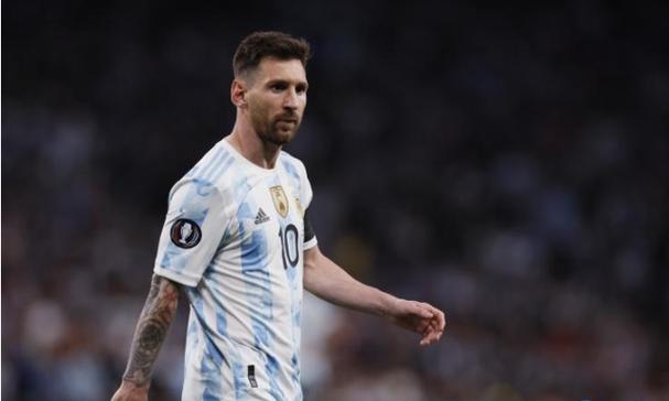 新能源汽车有动力电池为什么还要用铅酸电池当启动电源